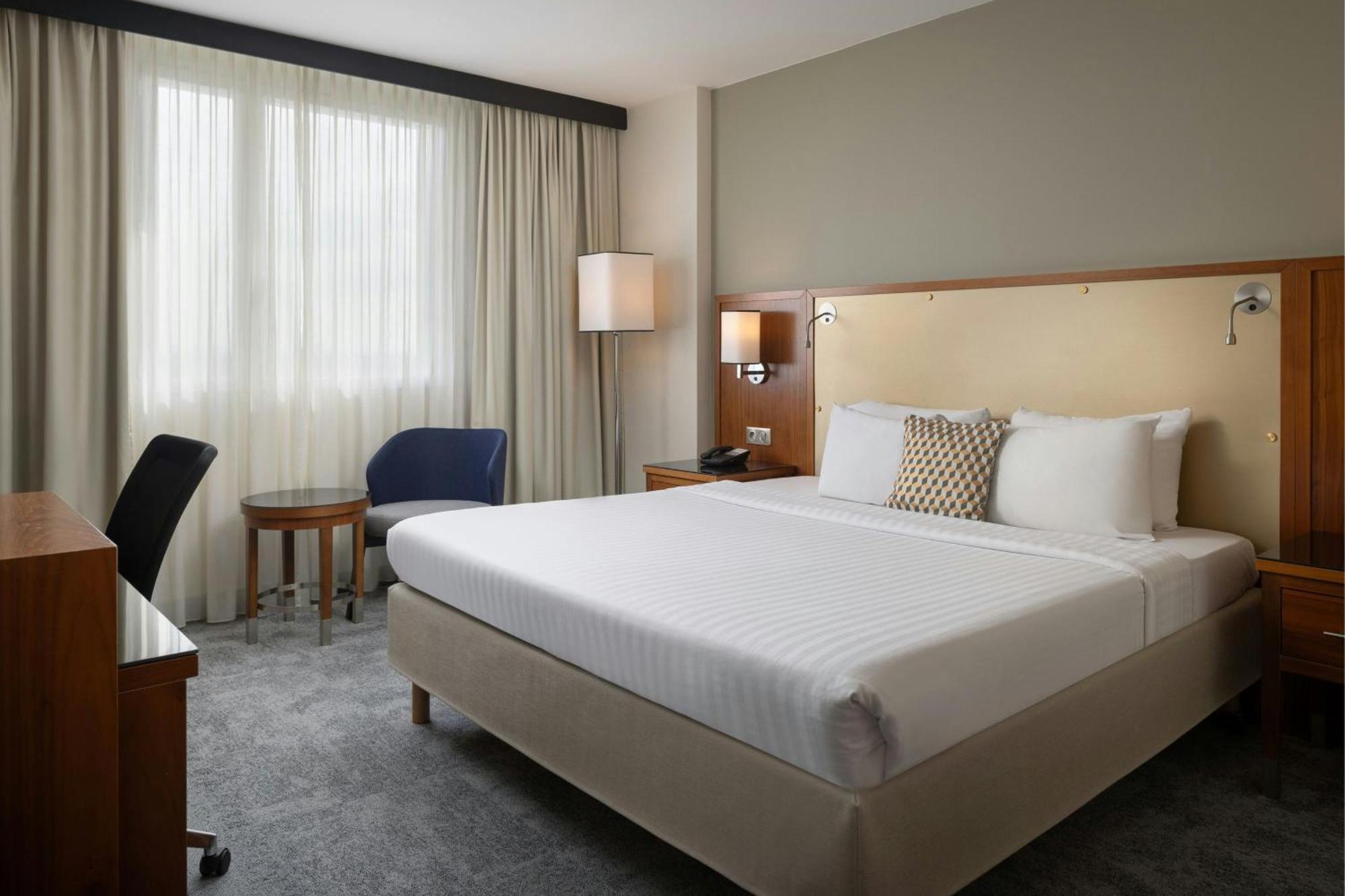 Courtyard By Marriott Toulouse Airport Ξενοδοχείο Εξωτερικό φωτογραφία