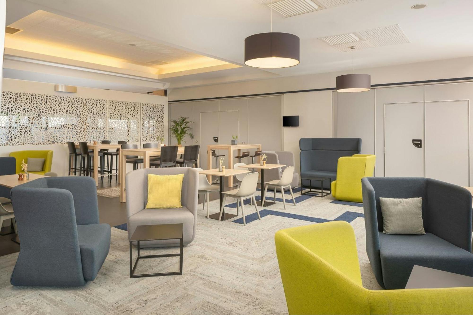 Courtyard By Marriott Toulouse Airport Ξενοδοχείο Εξωτερικό φωτογραφία